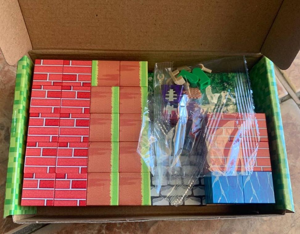 MAGNETYCZNY KONSTRUKTOR "MINECRAFT WORLD" (66 ELEMENTÓW) — ZBUDUJ SWÓJ NIEPOWTARZALNY PIKSELOWY ŚWIAT