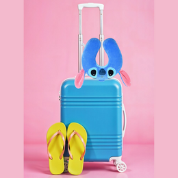 PODUSZKA PODRÓŻNA STICH/ANGEL (NIEBIESKA/RÓŻOWA) – KOMFORT W PODRÓŻY!