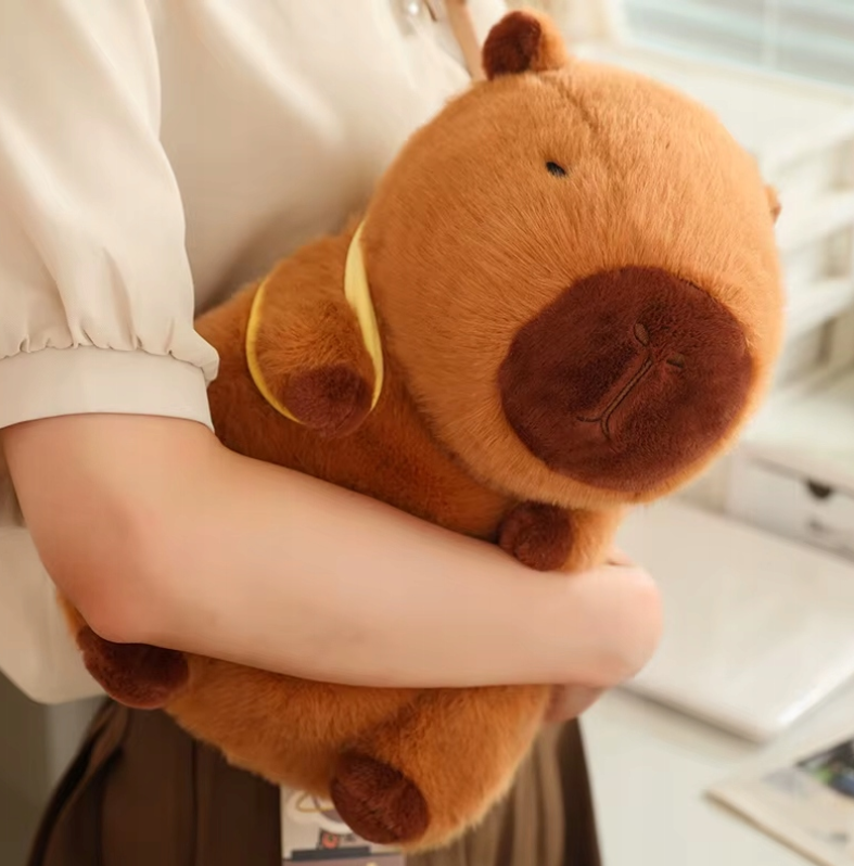 KAPIBARA ZABAWKA PSZCZÓŁKA MIĘKKA PODUSZKA PREZENT PLECAK DZIECI 45см