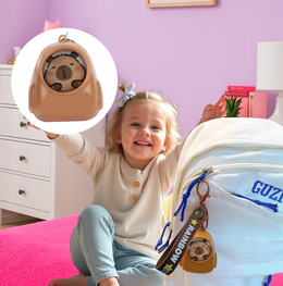 BRELOCZEK ŚWIECĄCY PLECAK GUMOWY MASKOTKA BRELOCZEK KAPIBARA 5 CM BRELOK