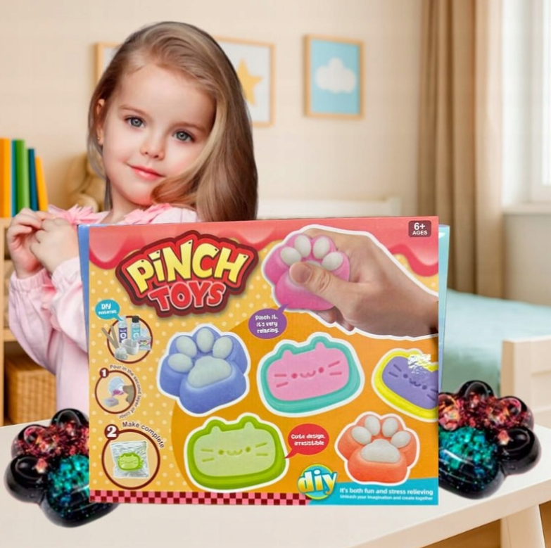 PINCH TOYS DIY Zestaw kreatywny: kocie łapki gniotki