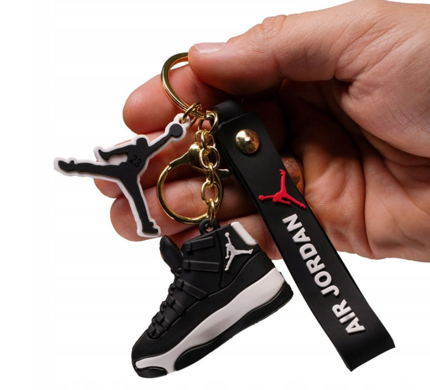 BRELOCZEK BRELOK AIR JORDAN DO KLUCZY FIGURKA DO PLECAKA PRESENT ZAWIESZKA
