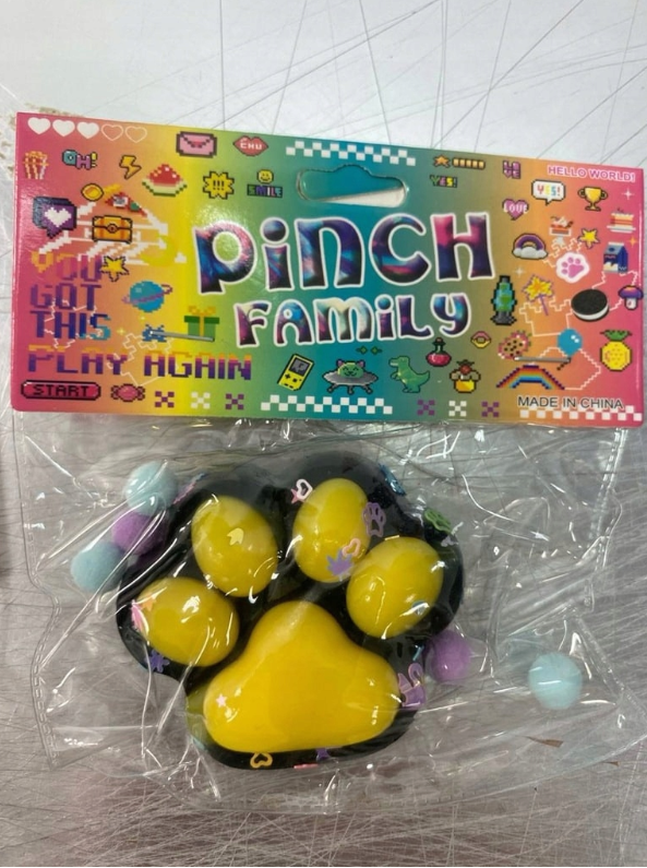 GNIOTEK KOCIA ŁAPKA ANTYSTRESOWY ZABAWKA SENSORYCZNA DUZY 7 cm NA PREZENT