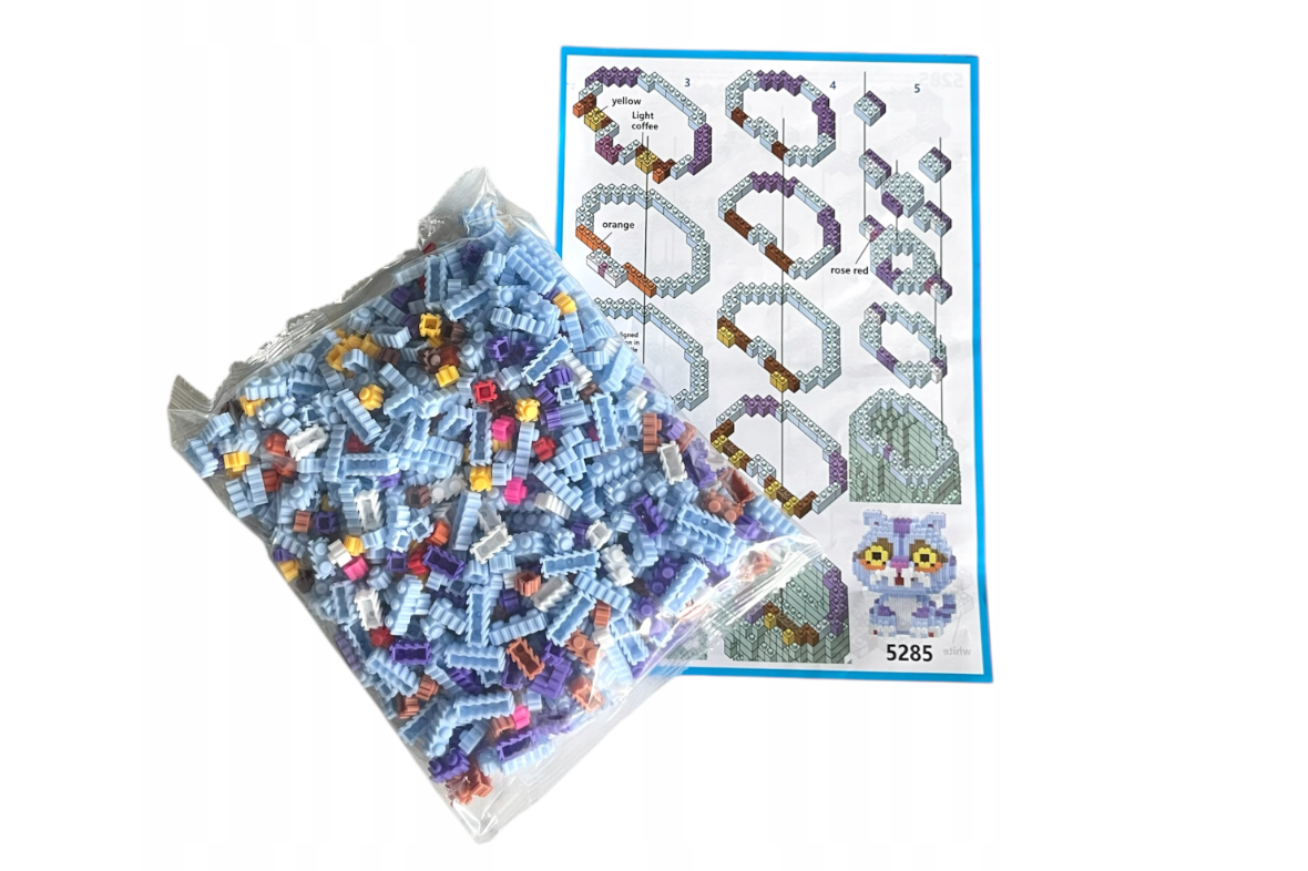 KLOCKI 3D FIGURKA KPOP DEMON HUNTERS KOT DERPY 1436 PCS