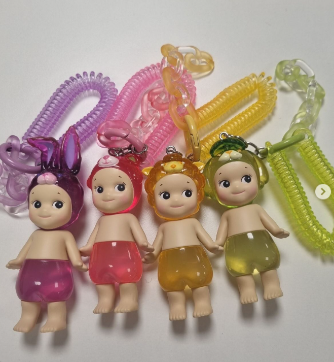 FIGURKI HIPPERS BLIND BOX NIESPODZIANKA LALECZKA BRELOCZEK SONY ANGEL