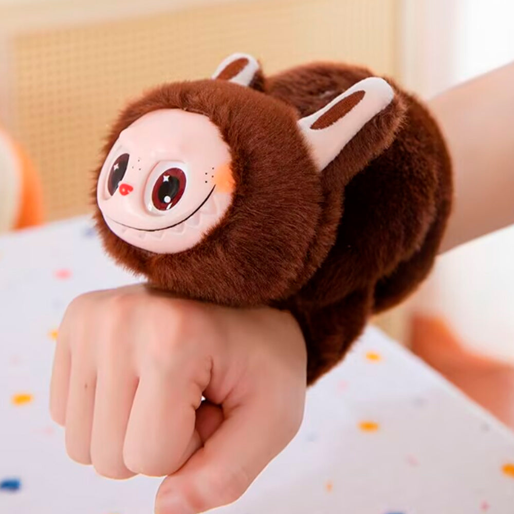 LABUBU MUZYCZNA MASKOTKA LABUBU ZABAWKA LED BRANSOLETKA OPASKA NA RĘKĘ 2W1 17 CM