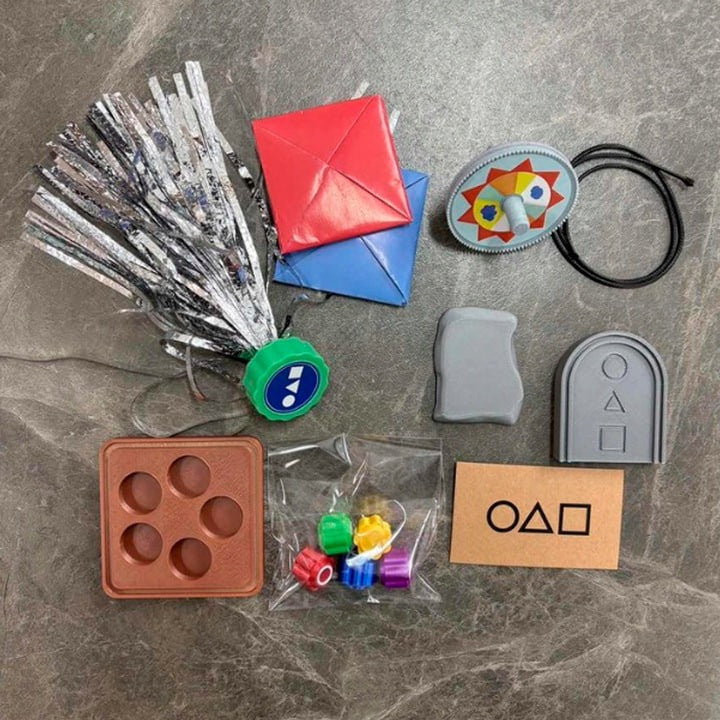 ZESTAW 5 GIER ZE SQUID GAME BILET PEŁEN ZESTAW GRA Z SERII GAME OF SQUID