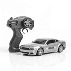 ZDALNIE STEROWANY SAMOCHÓD DO DRIFTU "CITY DRIFT RACING" (1:24)