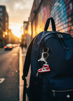 BRELOK AIR JORDAN MINI SNEAKER 3D + PASEK, AKCESORIUM, KOSZYKÓWKA, SPORT