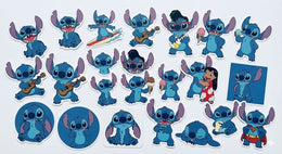 ALBUM Z NAKLEJKAMI W FORMIE TOREBKI – KREATYWNA ZABAWA DLA DZIECI (3 WARIANTY)